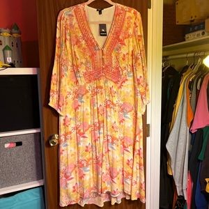 Torrid yellow floral dress with beautiful embroidered collar, size 1XL, NWT